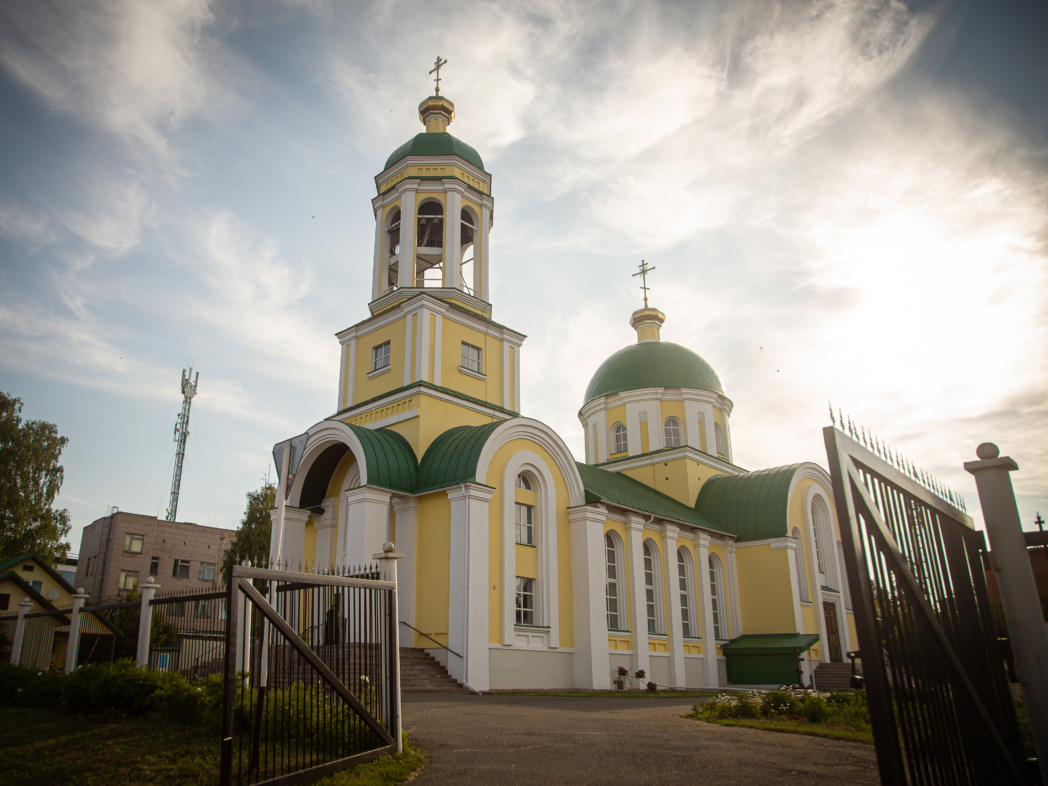 Храм Иоанна Кронштадтского Лесосибирск