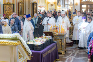 Архиерейское служение в Покровскую родительскую субботу