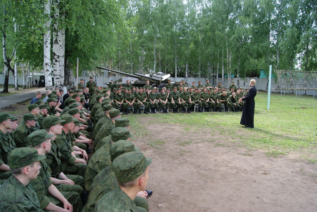 Проведена встреча призывников и руководителя епархиального отдела по взаимодействию с вооруженными силами