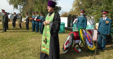 Два солдата, погибших в августе 1941 года, были перезахоронены в д. Удмуртский Сарамак