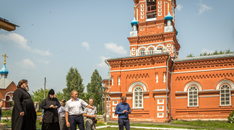 Митрополит Викторин встретился с главами Завьяловского района и МО «Люкское»