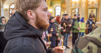 Участники Спартакиады православной молодежи помолились в Михайловском соборе