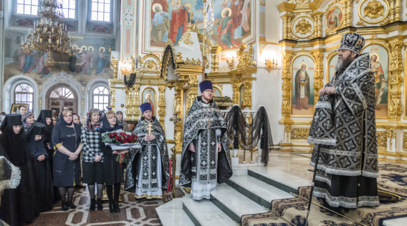 В пятницу первой седмицы Великого поста митр. Викторин молился в кафедральном храме