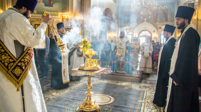 Всенощное бдение накануне праздника Преображения