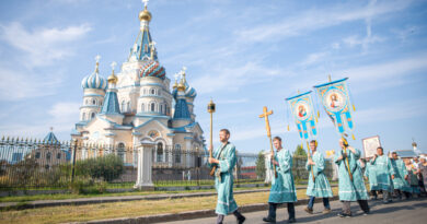 Начался традиционный Успенский покаянный крестный ход