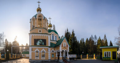 Архипастырское служение в четверг Светлой Седмицы