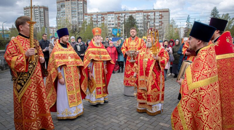 Архипастырское служение в четверг Светлой Седмицы